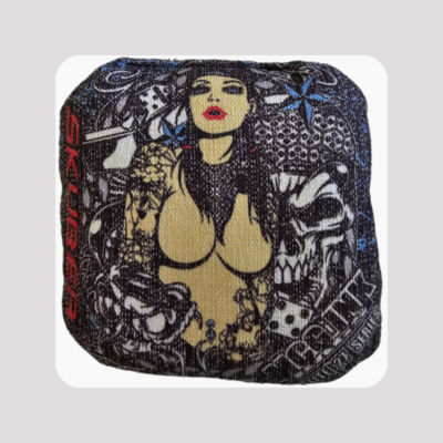 Skuber Elite series cornhole bag / blue skuber girl Thumbnail